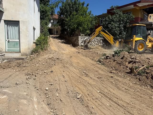 Antalya Kemer'de Altyapı Çalışmaları Tamamlandı: Kuzdere Mahallesi Karaçay Caddesi Yenilendi