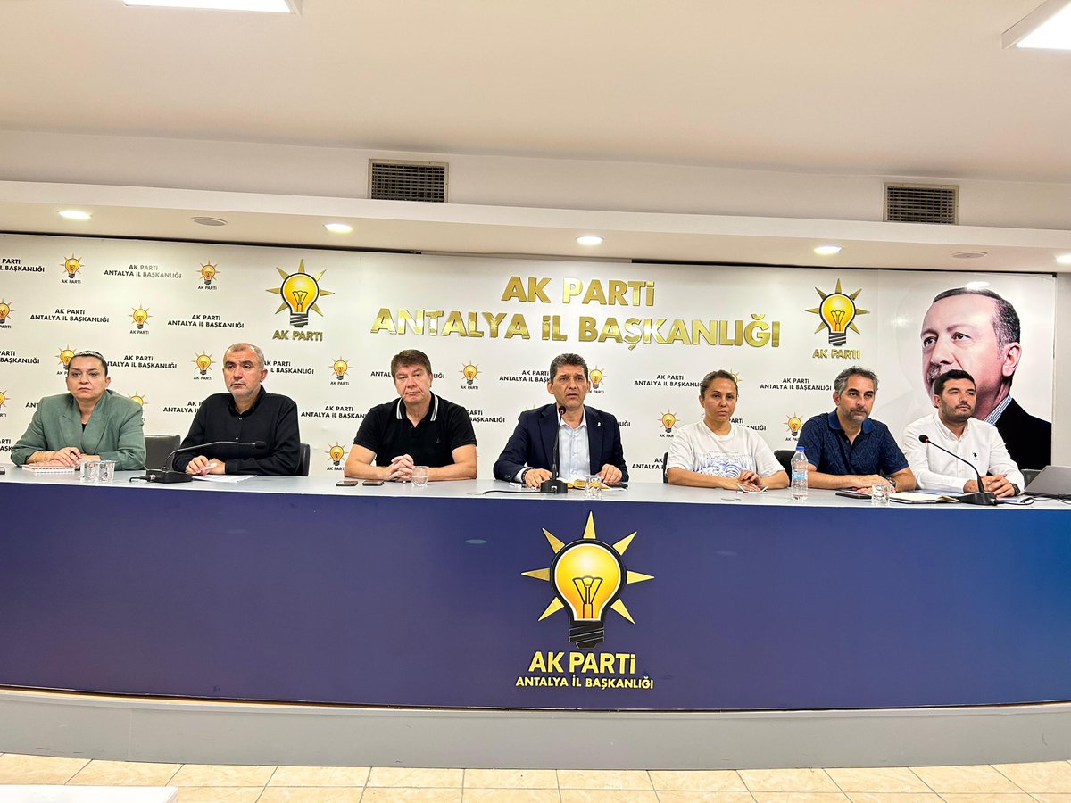 Antalya AK Parti'de Kademe İl Yönetim Kurulu Toplantısı Yapıldı