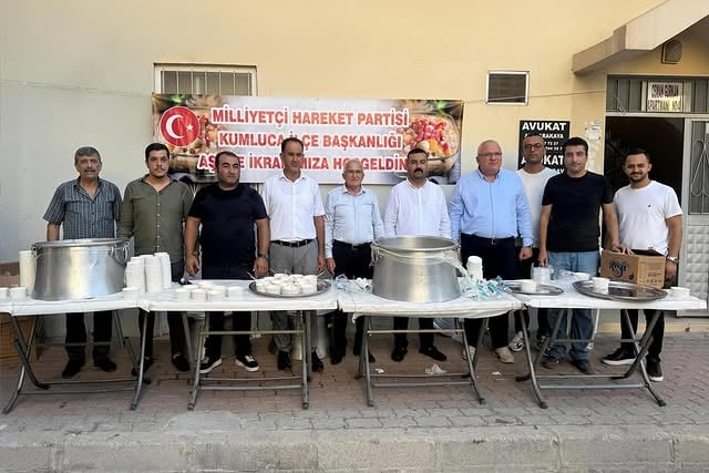 Kumluca'da Muharrem Ayı Aşure İkramı Yoğun İlgi Gördü