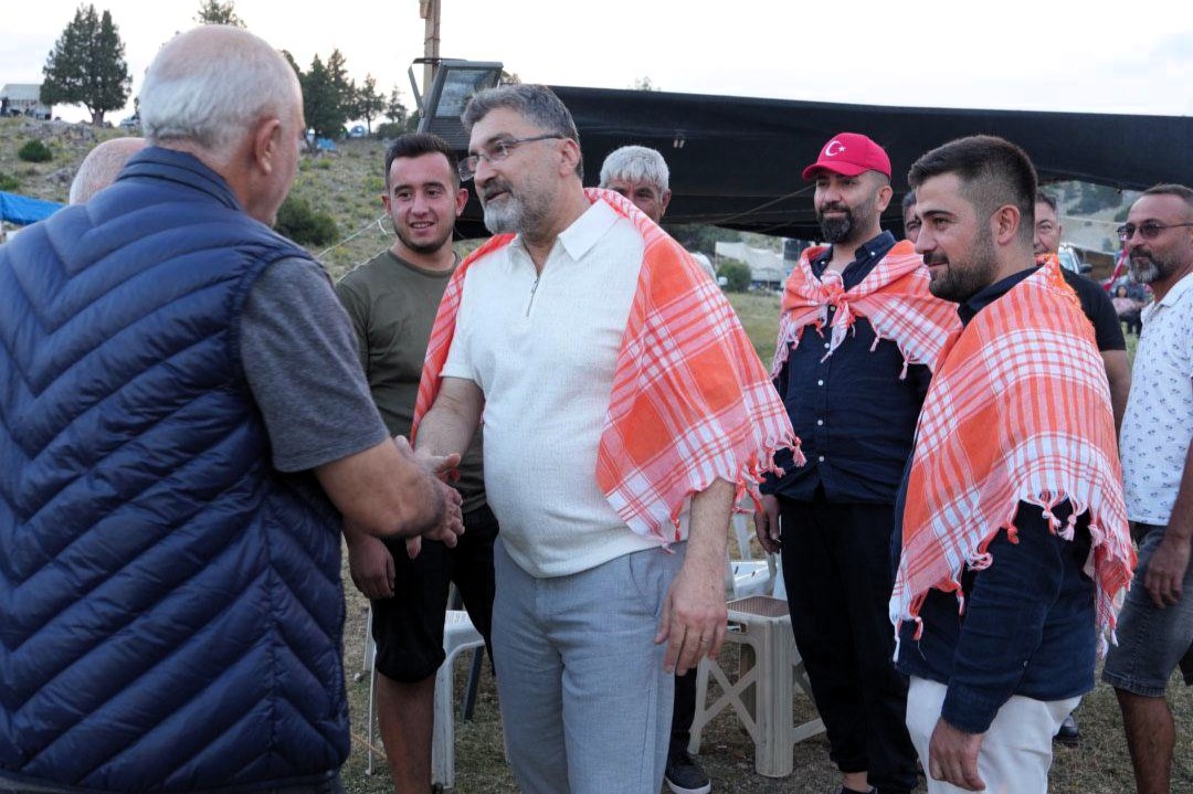 Antalya Serik’te Geleneksel Yörük Şöleni Coşkuyla Kutlandı