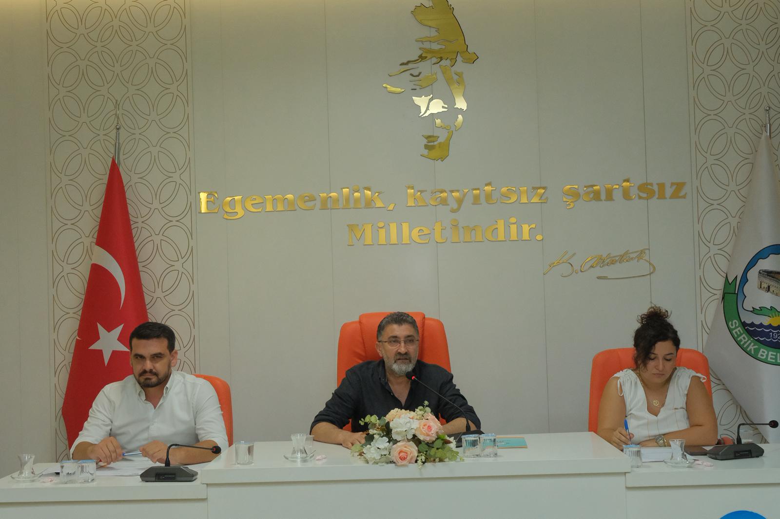Serik Belediyesi Ağustos Ayı Olağanüstü Meclis Toplantısı Yapıldı