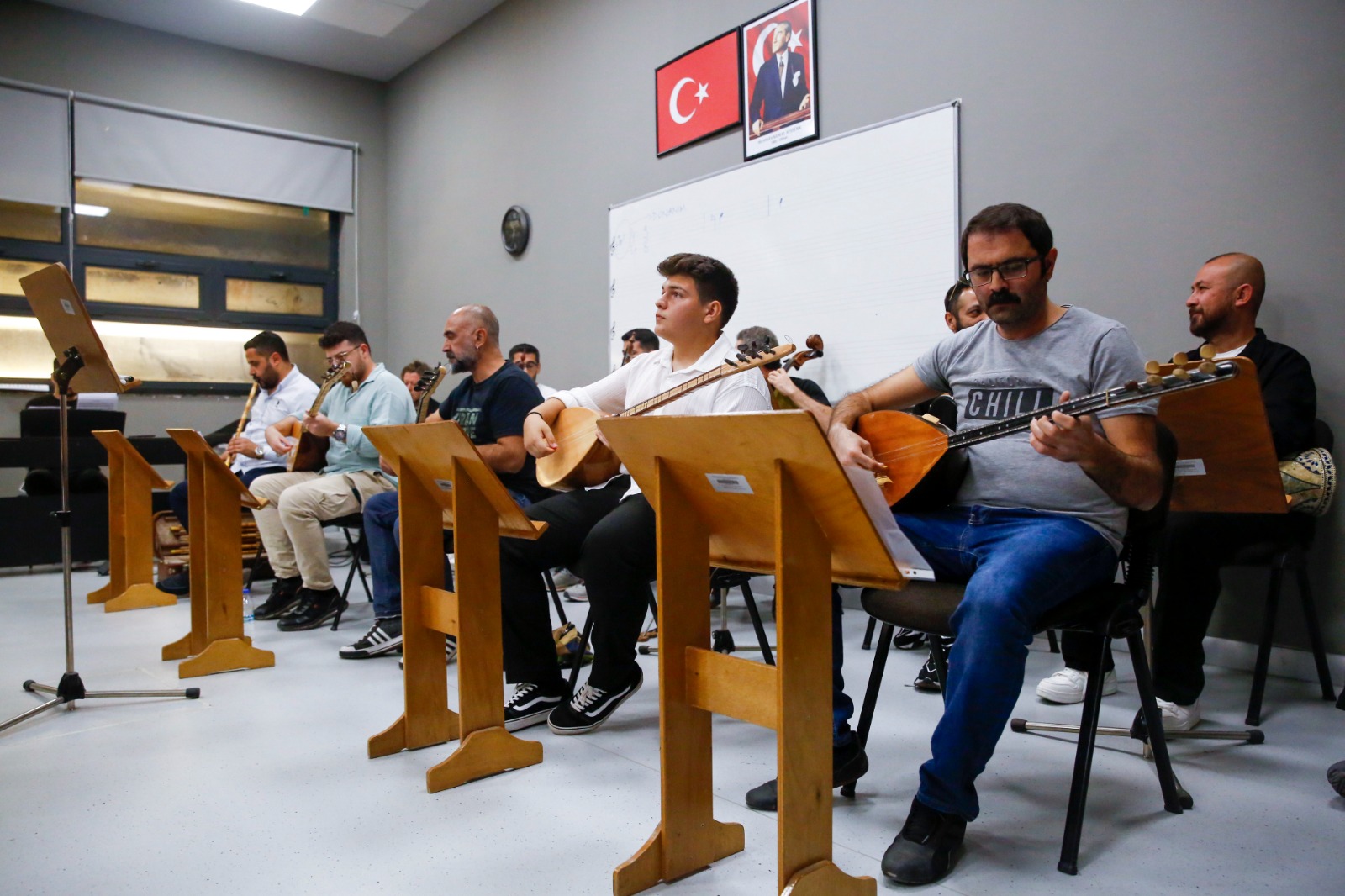 Antalya'da Sanatçı Adaylarına Müjde: İsmail Baha Sürelsan Konservatuvarı Kayıtları Başladı