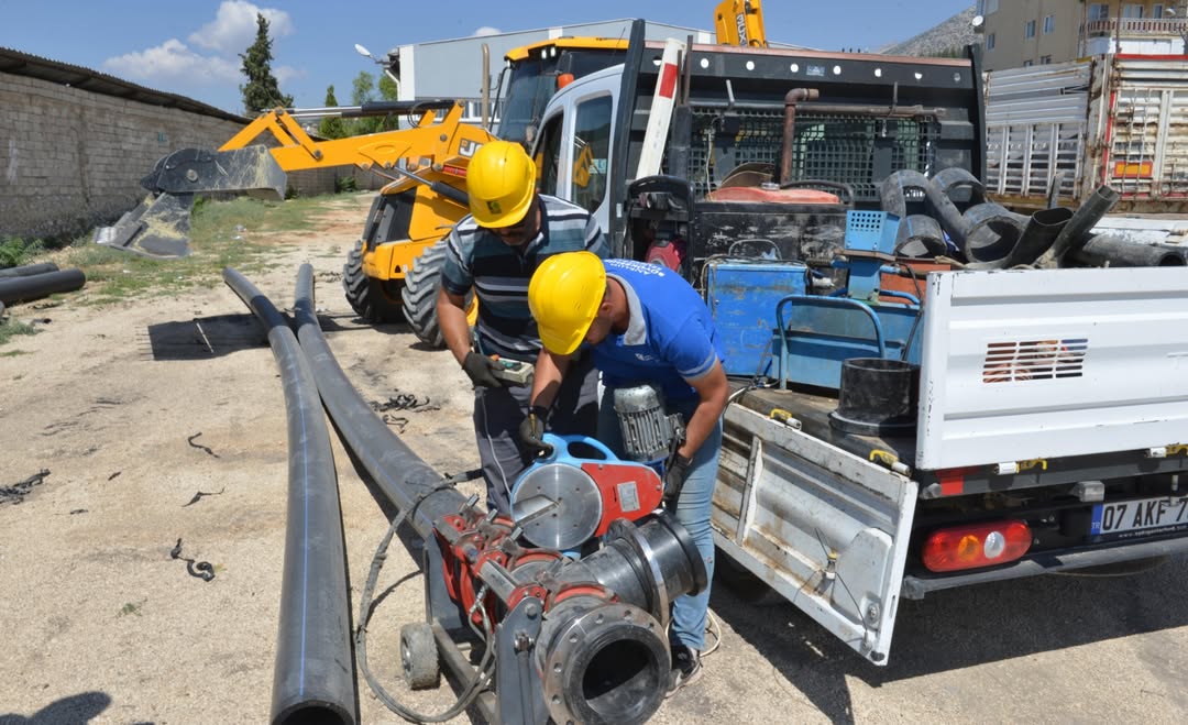 Antalya'da 50 Yıllık İçme Suyu Boruları Yenilendi: Elmalı'ya Modern Altyapı