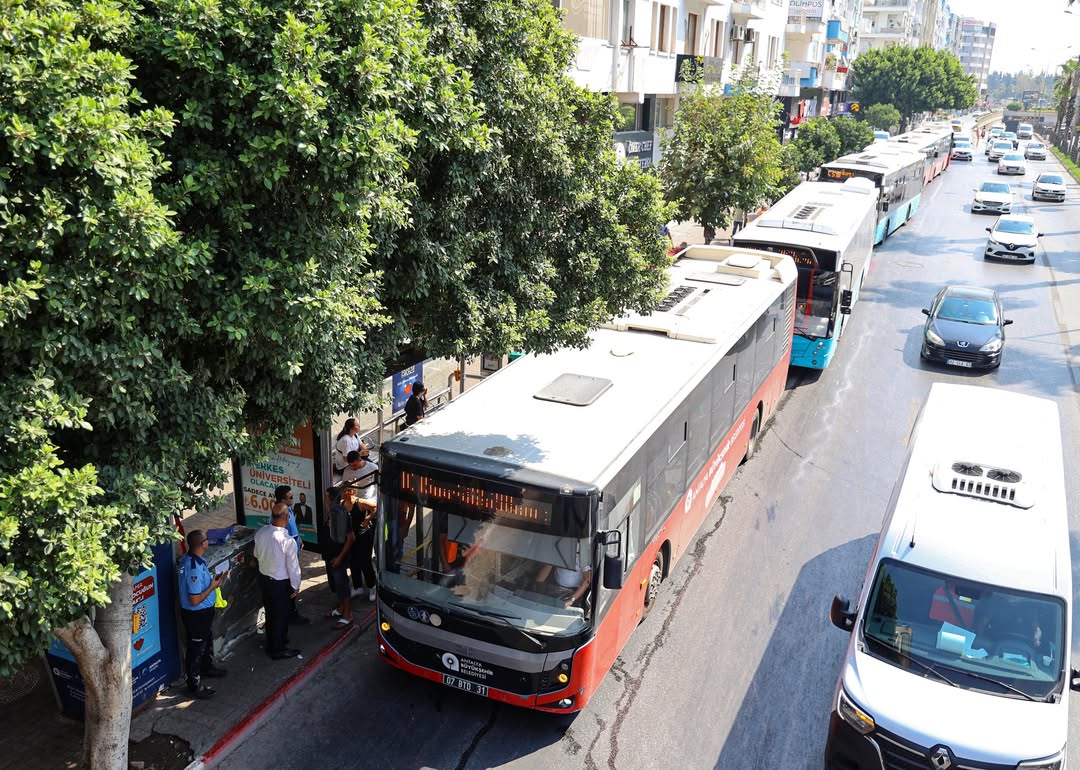 Antalya'da Toplu Taşıma Denetimleri Sıkılaştı: Klima ve Havalı Korna Kontrolleri