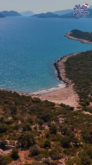 Demre'nin Kumlu İskele Koyu, Huzurlu Bir Pazar Günü İçin Mükemmel Seçenek