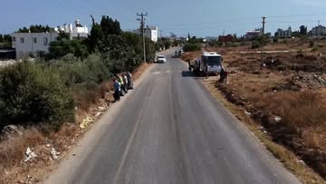 Antalya Aksu'da Mahalle Temizlikleri Devam Ediyor