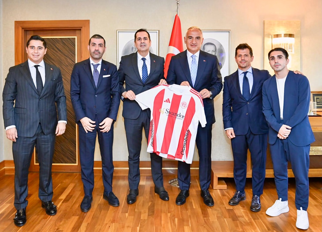 Antalya Spor FK Heyeti Kültür ve Turizm Bakanı Ersoy'u Ziyaret Etti
