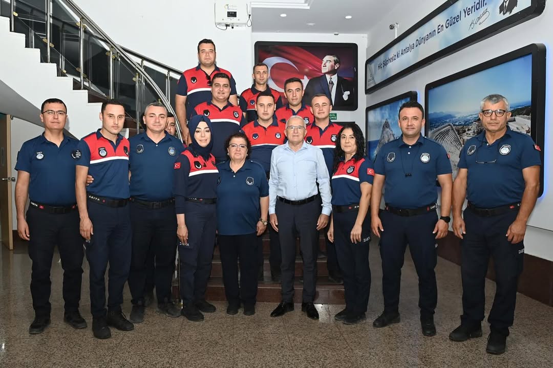 Antalya Kumluca Belediyesi Zabıta Haftası'nı Kutladı