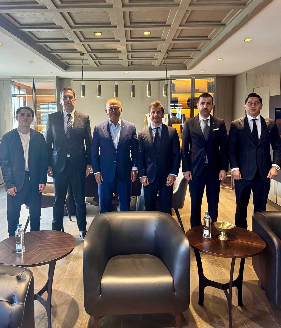 Antalya Spor FK Heyeti, Mevlüt Çavuşoğlu'nu Ziyaret Etti