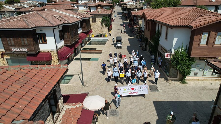 Manavgat'ta Halk Sağlığı Haftası Farkındalık Etkinlikleriyle Kutlandı