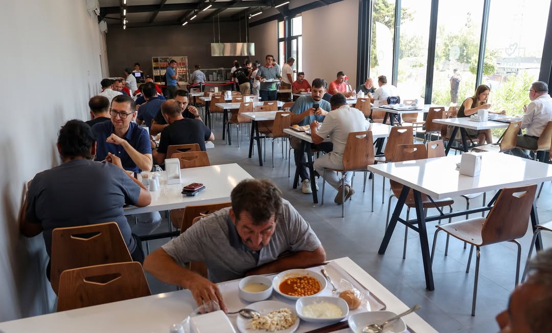 Antalya'da Kent Lokantalarıyla Vatandaşlara Ekonomik ve Sağlıklı Yemek İmkanı