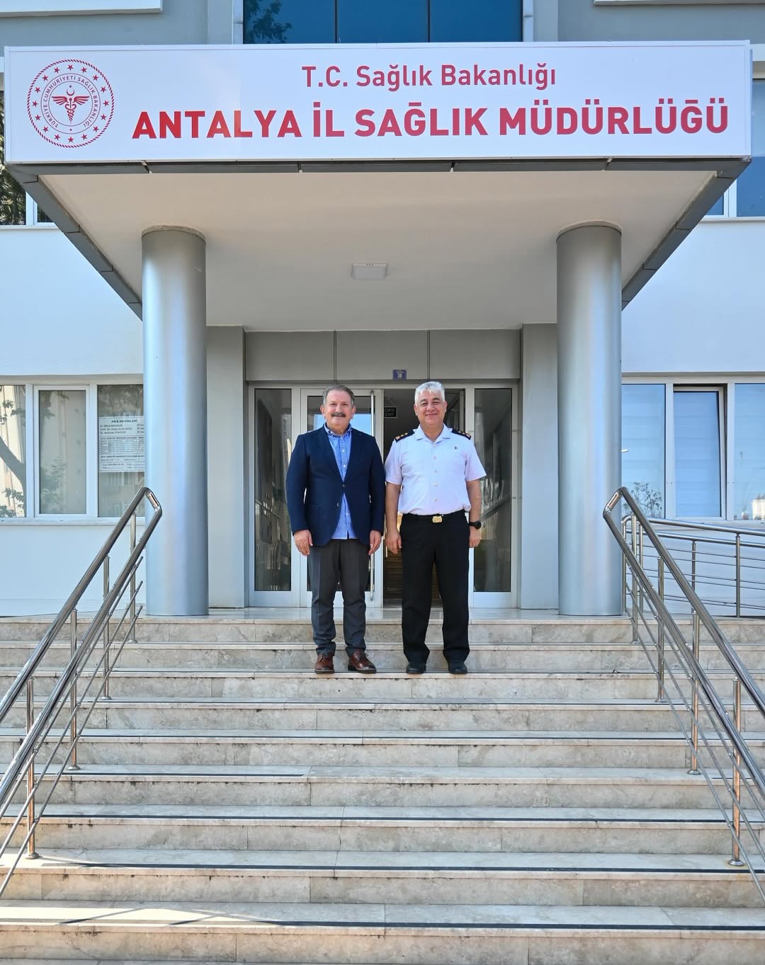 Antalya İl Sağlık Müdürü Özkan'a Jandarma Komutanı Kavukcu Ziyareti
