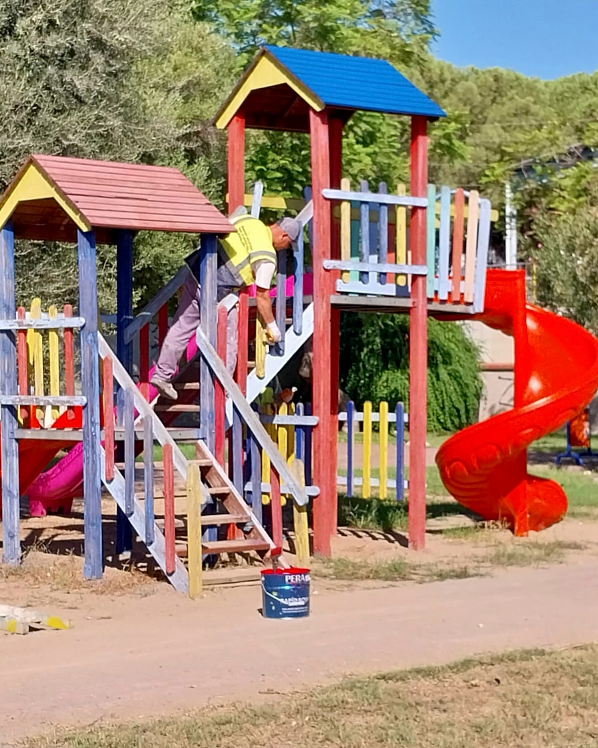 Antalya Manavgat'ta Park ve Bahçeler Müdürlüğü'nden Bakım Çalışmaları