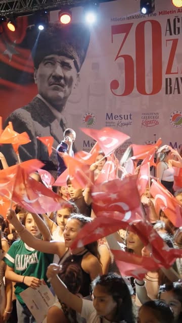 Antalya Kepez Belediyesi Uluslararası Kültür Festivali ile Hemşehrileri Buluşturdu