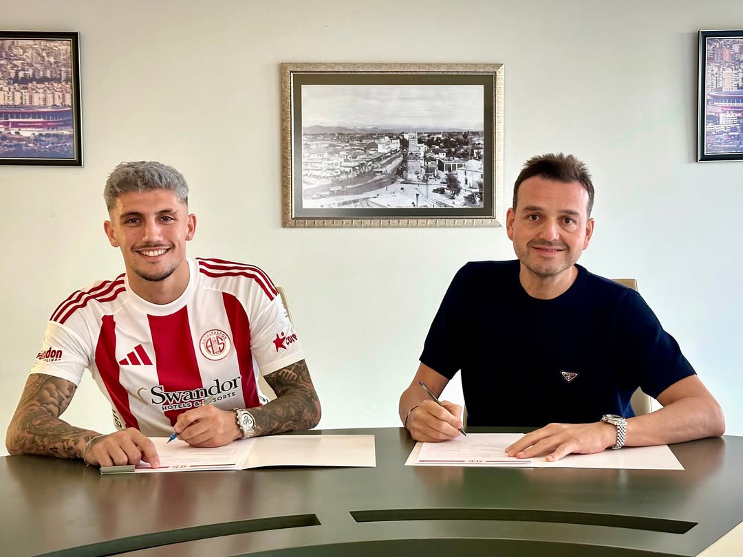 Antalyaspor Sol Bek Transferi: Samet Karakoç Kırmızı-Beyazlı Renklere Bağlandı