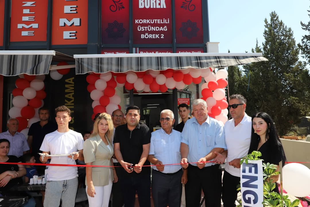 Antalya'da Yeni İşletme Açılışı: Üstündağ Börek Altıntaş Şubesi Kapılarını Açtı