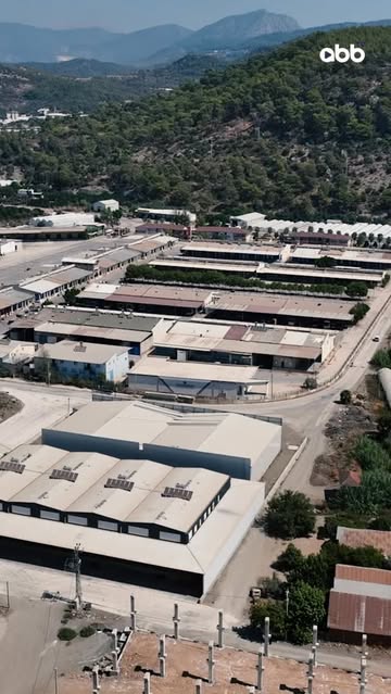 Antalya'da Kumluca Yaş Sebze Meyve Tesisi Üreticinin Ekonomisine Katkı Sağlıyor