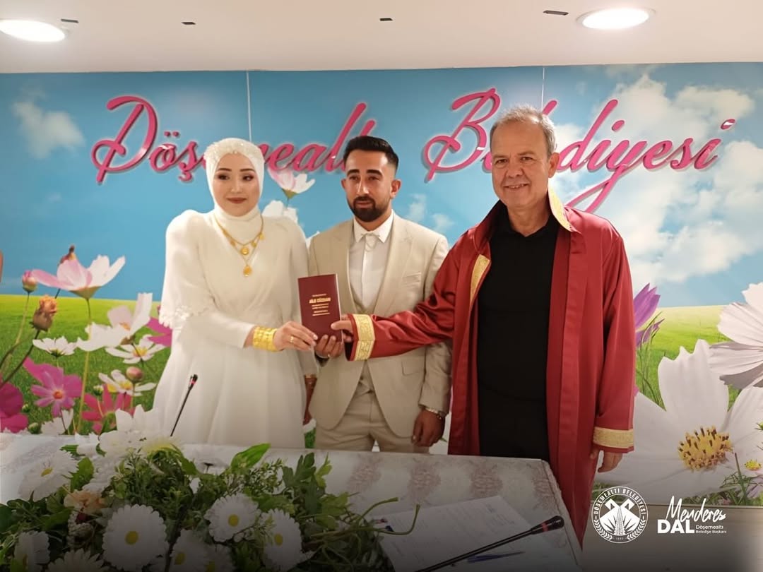 Döşemealtı Belediyesi Nikah Törenleriyle Mutluluğa Veda