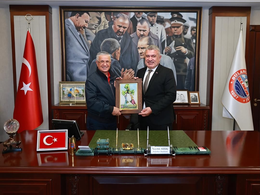 Kemer Belediye Başkanı Necati Topaloğlu, Bulancak Belediye Başkanı Necmi Sıbıç'ı Ziyaret Etti
