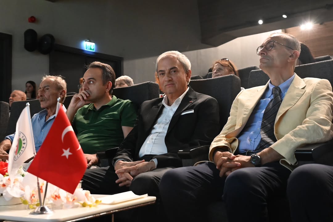 Antalya Kepez Belediyesi'nden Dünya Alzheimer Haftası Paneli