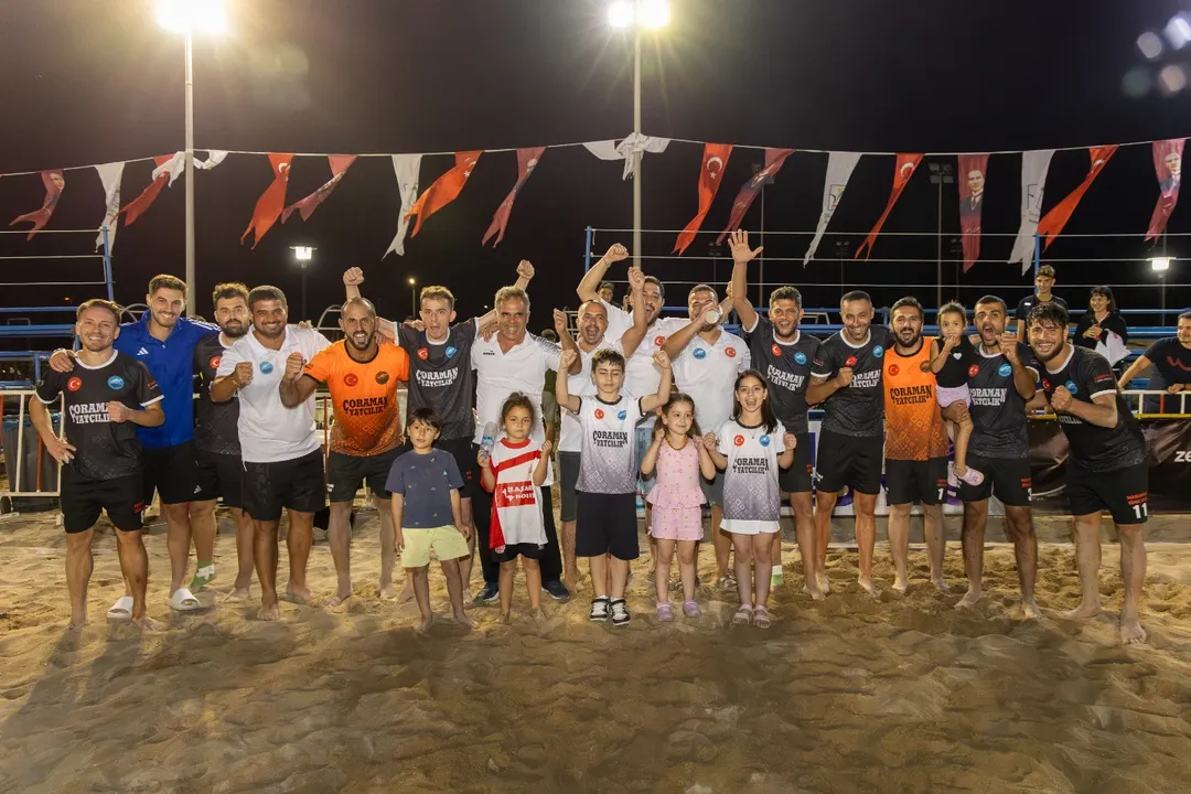 Manavgat'ta Plaj Futbolu Heyecanı Başladı: TFF Ligi Etabı Başladı