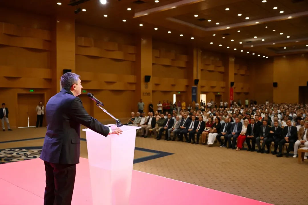 Antalya'da Okul Sporları Bilgilendirme Toplantısı: Binlerce Öğrenci Sporla Buluşuyor