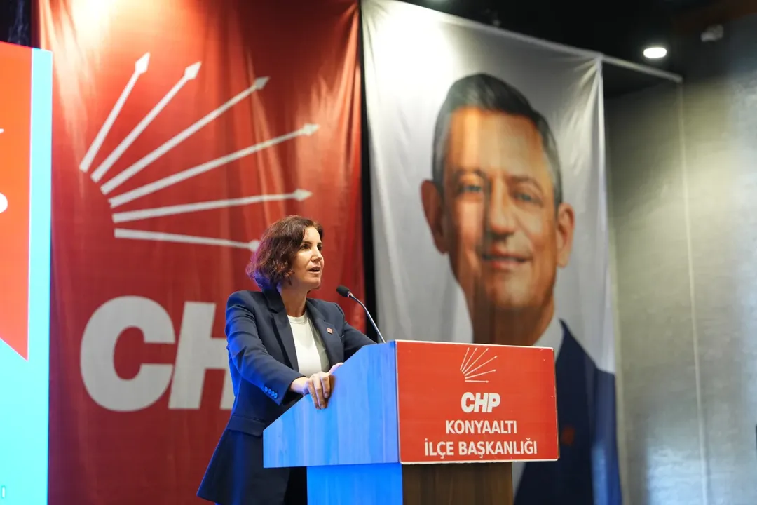 CHP Konyaaltı'nda 39. Olağan İlçe Kongresi Gerçekleştirildi
