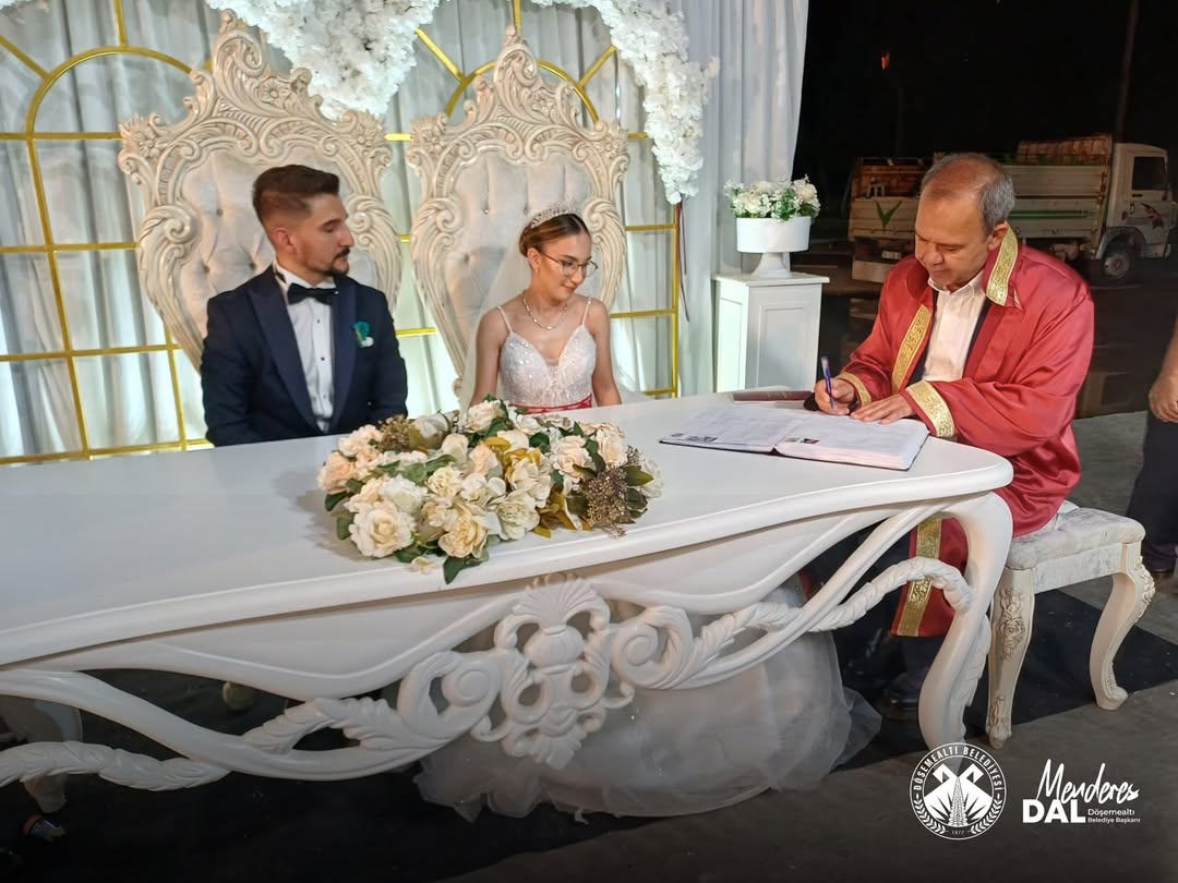 Döşemealtı Belediyesi'nde Nikah ve Düğün Coşkusu