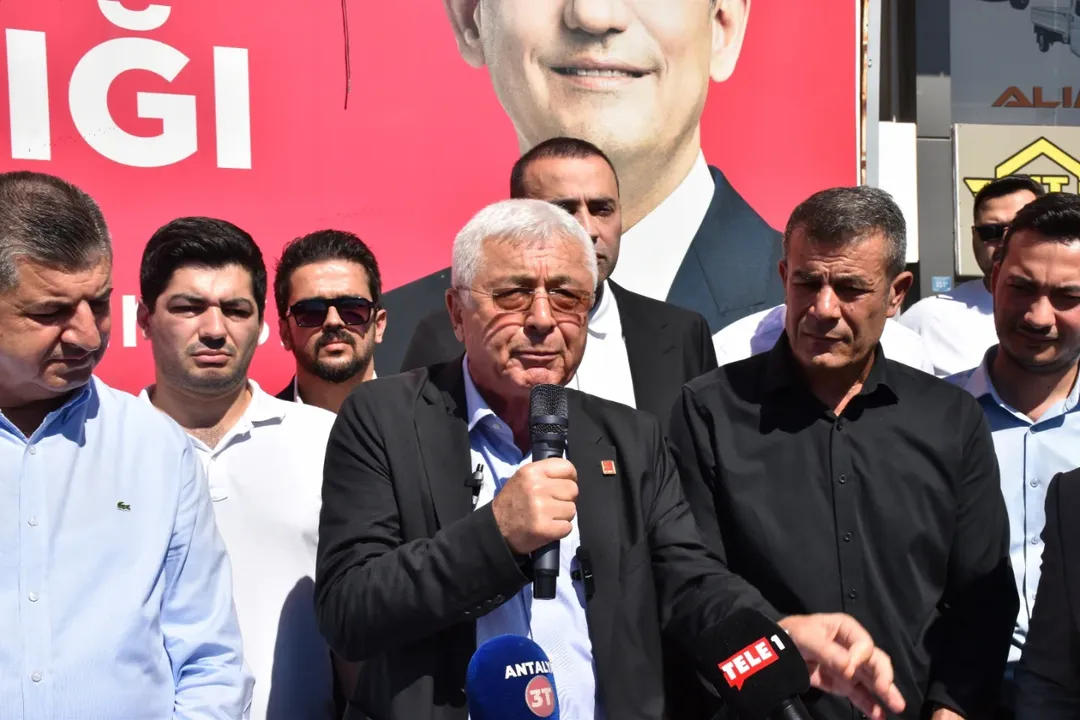 CHP Antalya İl Başkanlığı, Aksu'da Basın Toplantısı Düzenledi