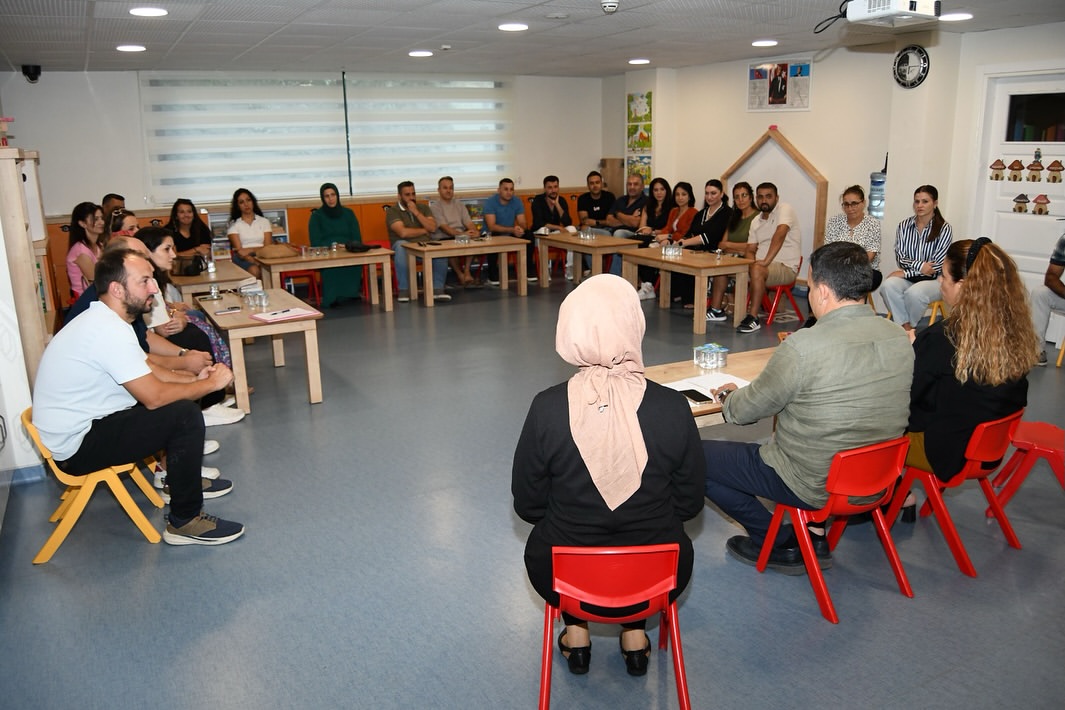 Kemer'de Kreş Velileri ile Eğitim İstişaresi