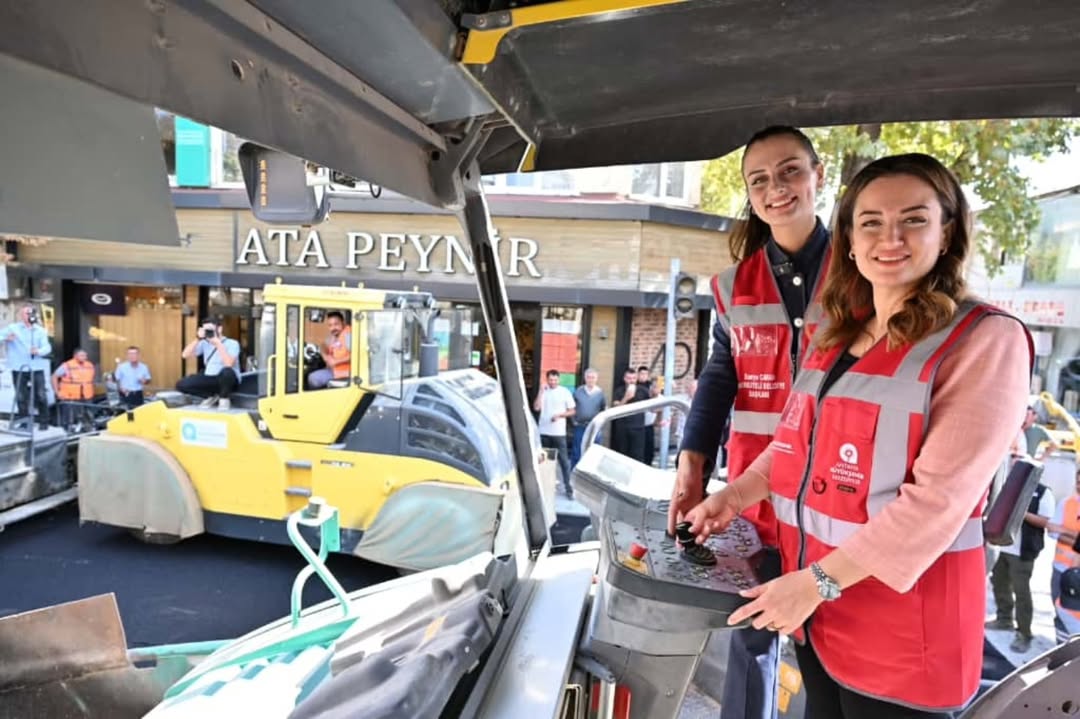 Antalya Büyükşehir Belediyesi Korkuteli'nde Asfalt Çalışmalarını Hızlandırdı
