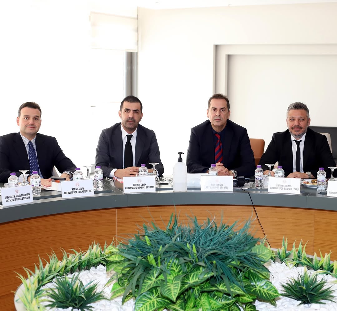 Antalya Spor FK Yönetim Kurulu, Rıza Perçin Başkanlığında Toplantı Gerçekleştirdi