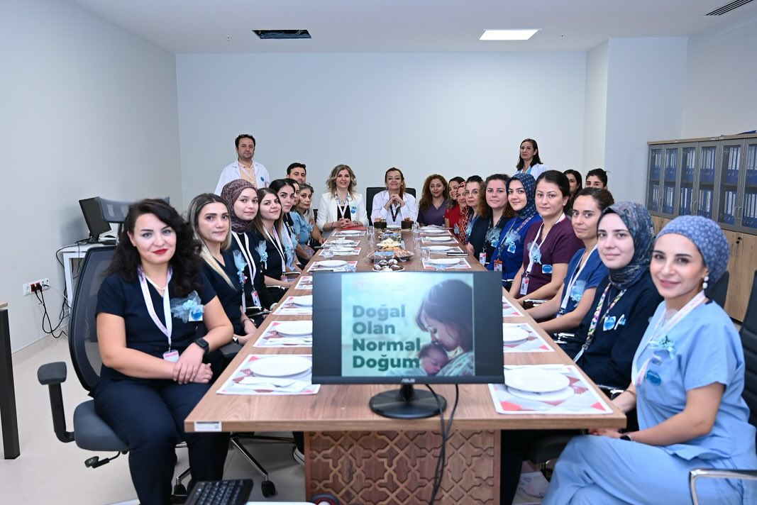 Antalya Şehir Hastanesi'nde Normal Doğum Haftası Etkinliği Düzenlendi