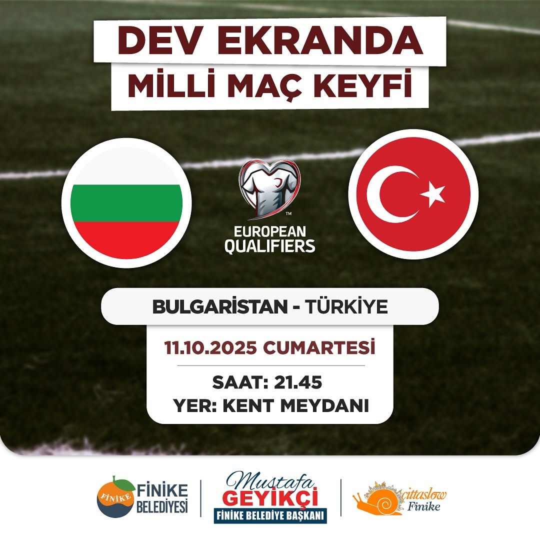 Finike'de A Milli Takım Maçı İçin Dev Ekran Kuruldu