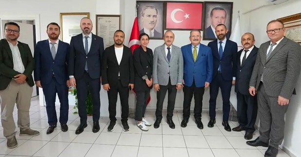 Öz Sağlık İş Sendikası Antalya Şubesi'nden İl Sağlık Müdürlüğü'ne İş Birliği Ziyareti