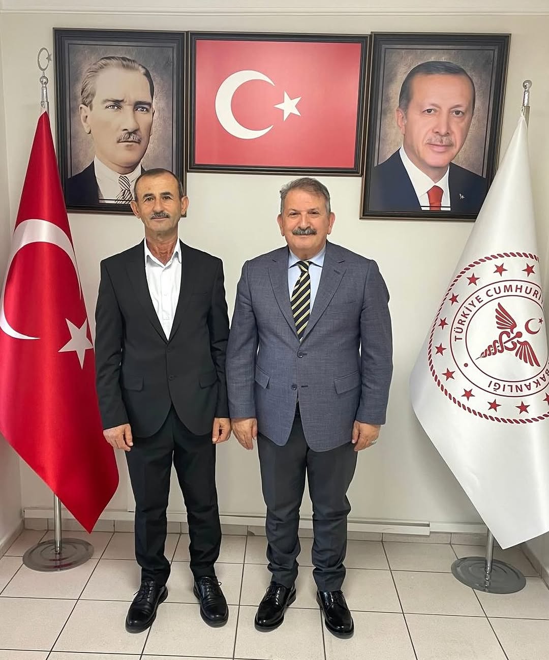 Antalya'da Siyaset ve Sağlık Buluşması: AK Parti İlçe Başkanı'ndan İl Sağlık Müdürlüğü'ne Ziyaret