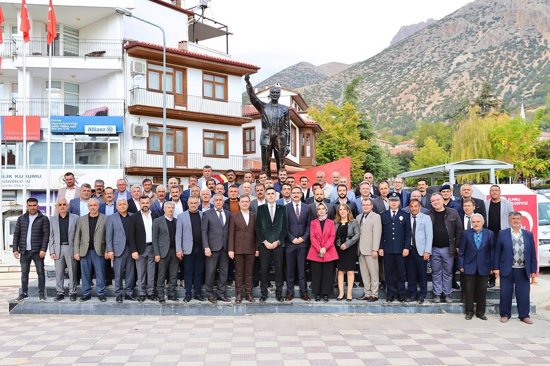 Elmalı'da 19 Ekim Muhtarlar Günü Coşkuyla Kutlandı