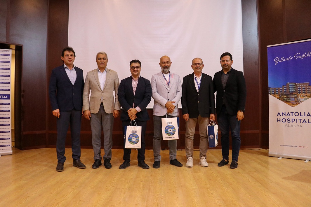 Gazipaşa'da Kanserde Erken Tanı ve Sağlıklı Yaşam Konferansı Düzenlendi